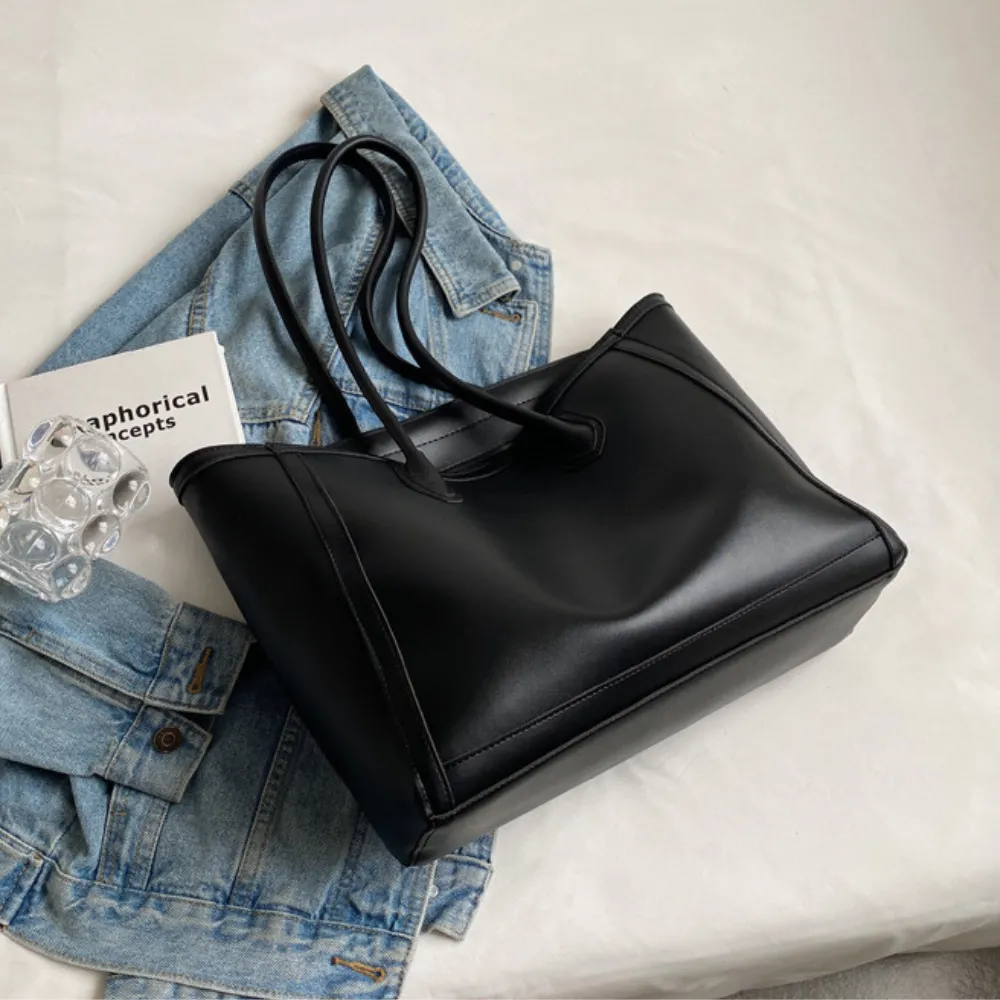 WILHELMINA - Image 9