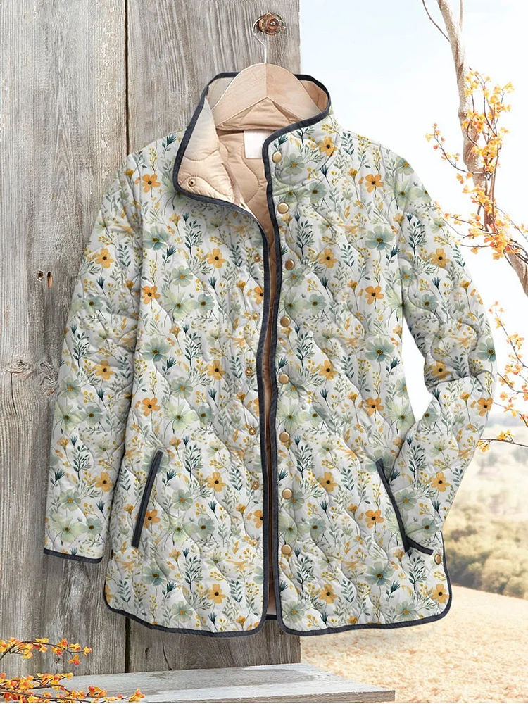 Wunderschöne floral bedruckte Steppjacke für Frauen - Image 2