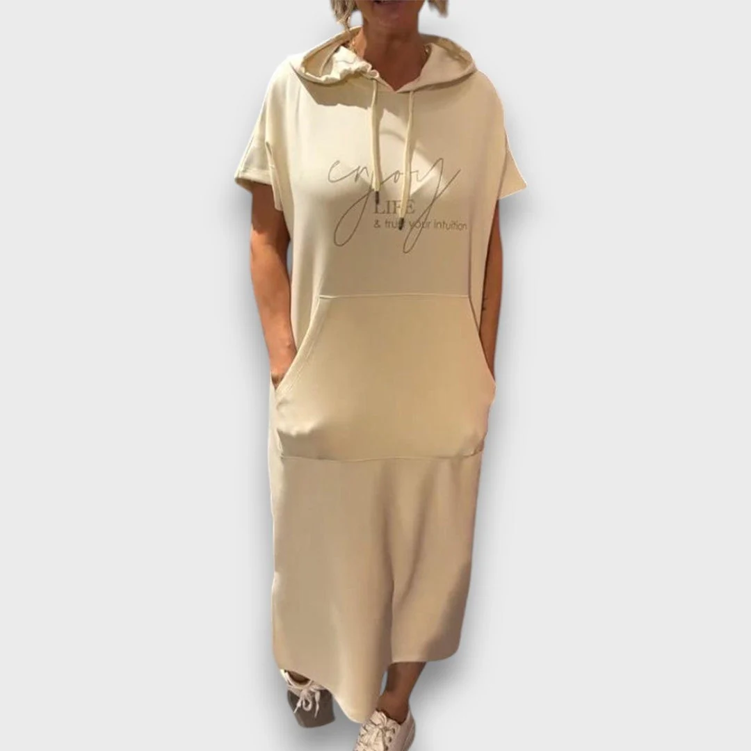 Yareni – Hoodie-Kleid mit urbanem Flair - Image 11