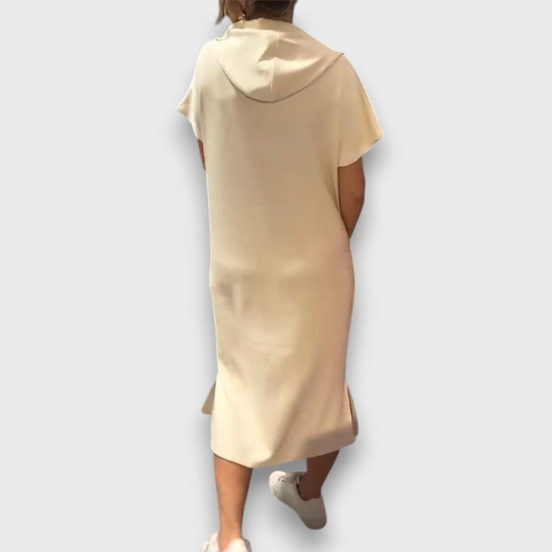 Yareni – Hoodie-Kleid mit urbanem Flair - Image 12