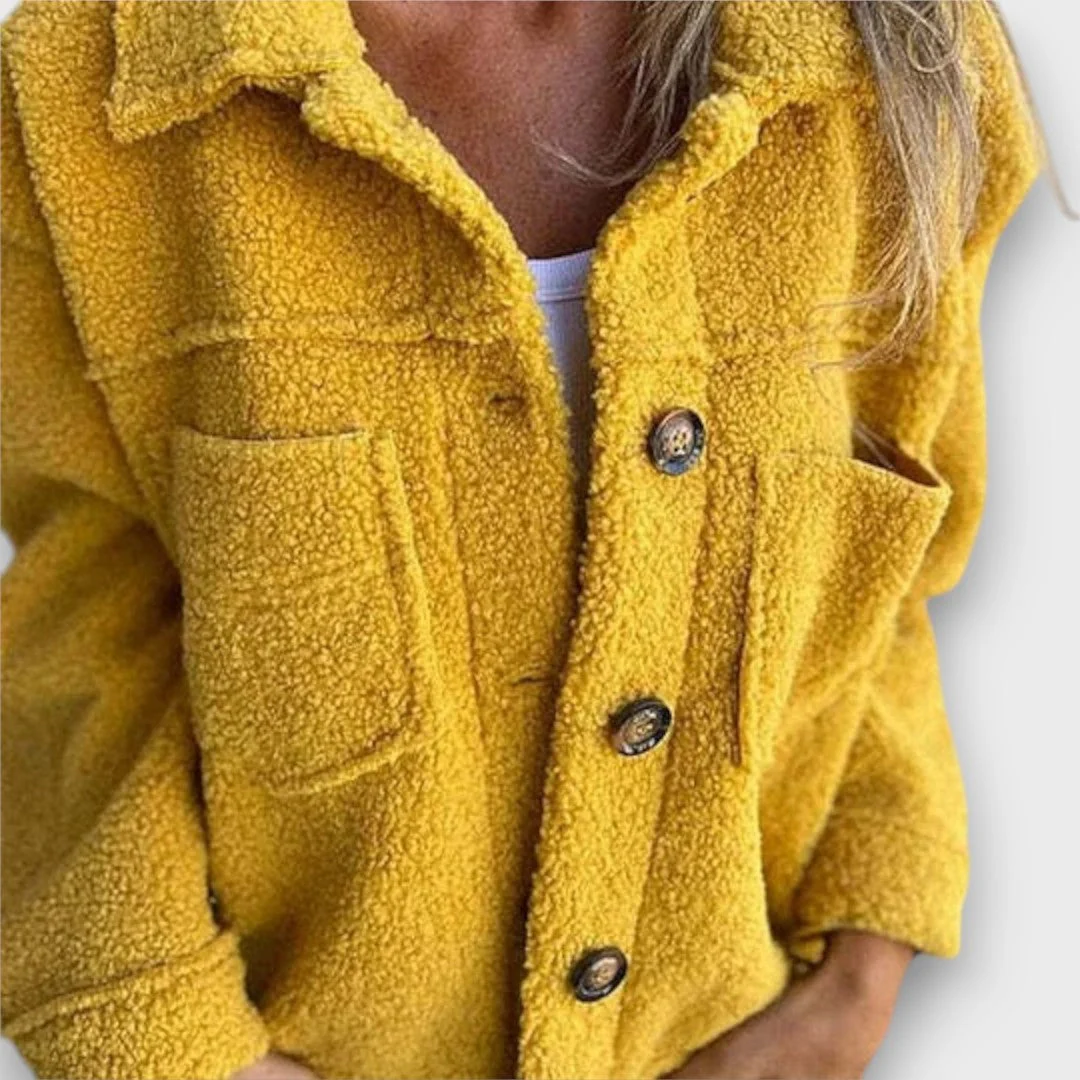 Yarila – Kuschelige Jacke - Image 6