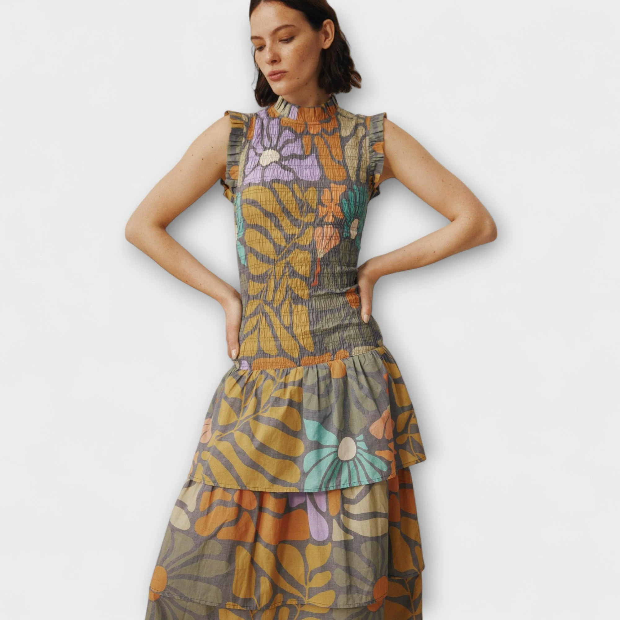 Yenora – Midikleid mit gesmoktem Oberteil und Stufenrock - Image 3
