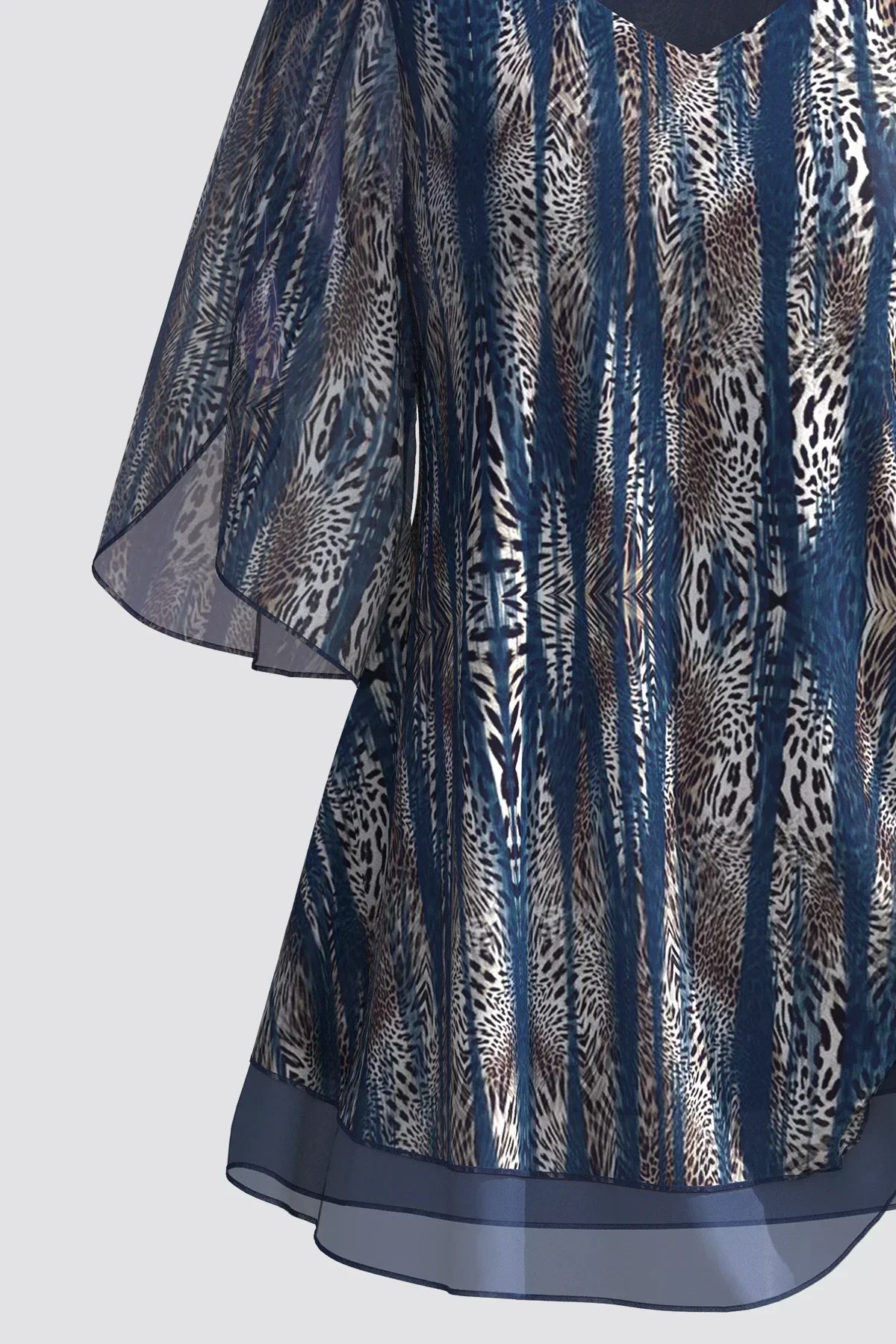 Yunari – Transparente Chiffonbluse mit Animalprint - Image 2