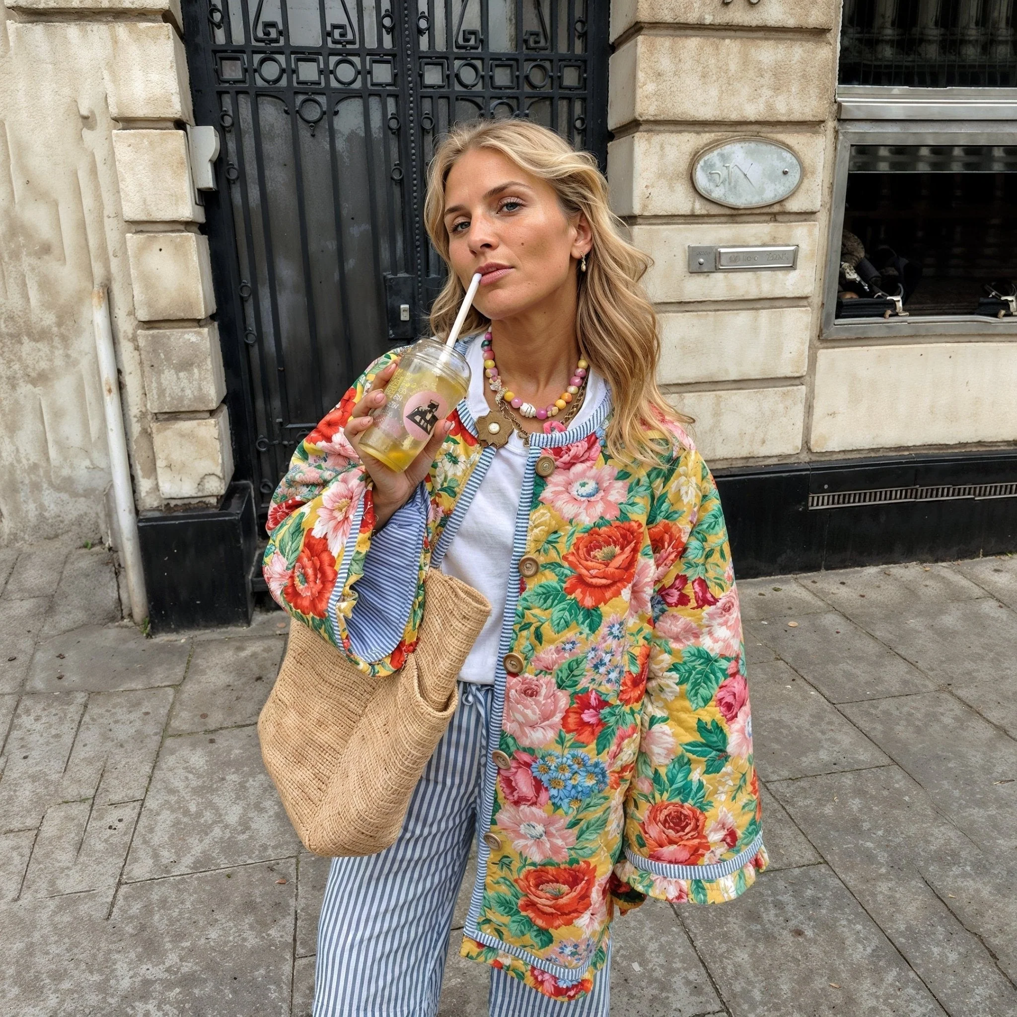 Yve | Damen Langarmjacke Einreihig Mit Rundknöpfen - Image 3