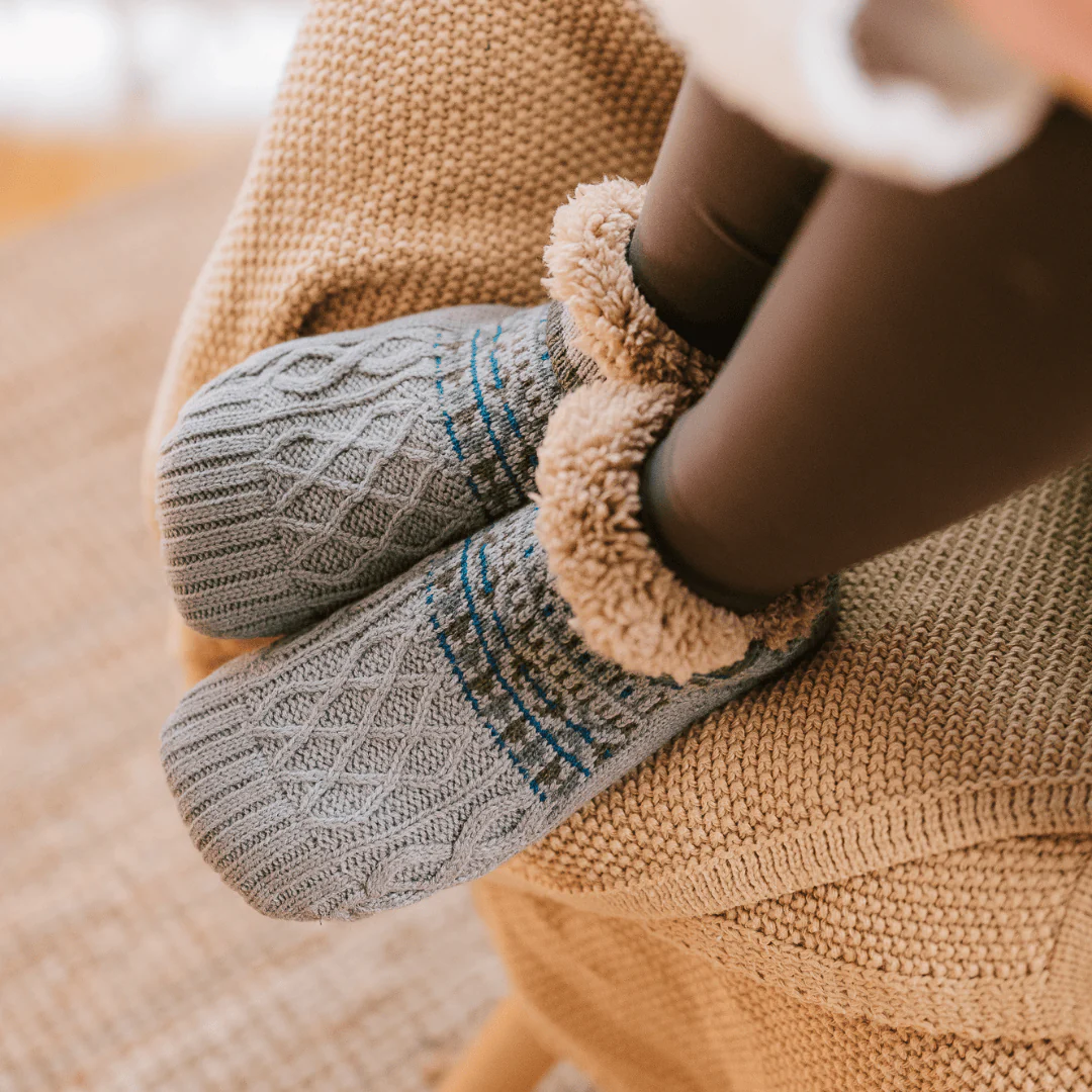 Zailora - Plüschgefütterte Grip-Socken
