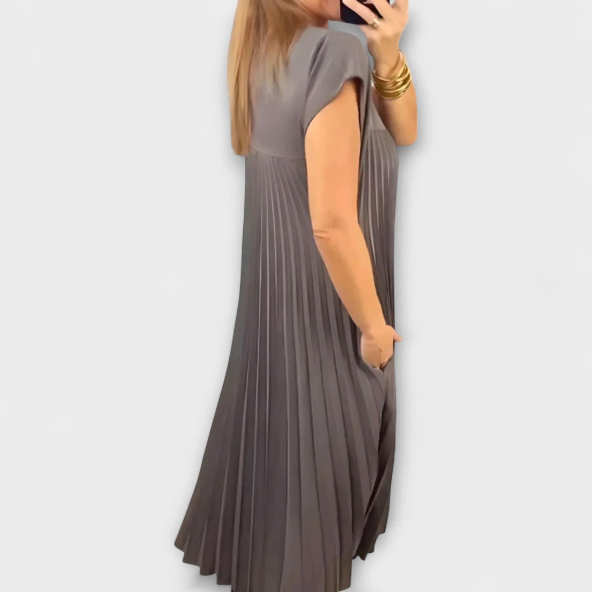 Zairelle – Elegantes Faltenkleid - Image 5