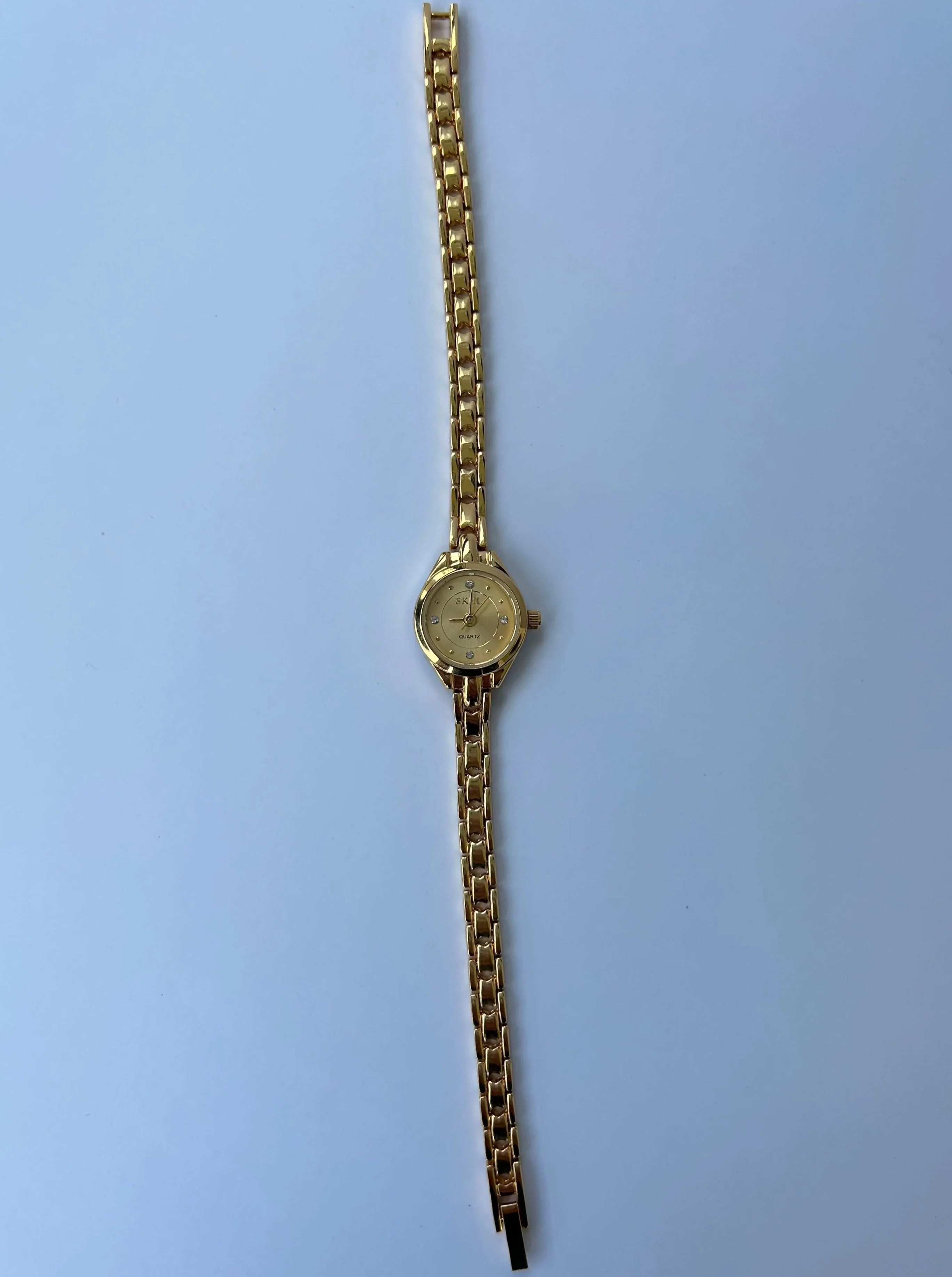 Zierliches Goldenes Damen Armbanduhr - Image 3