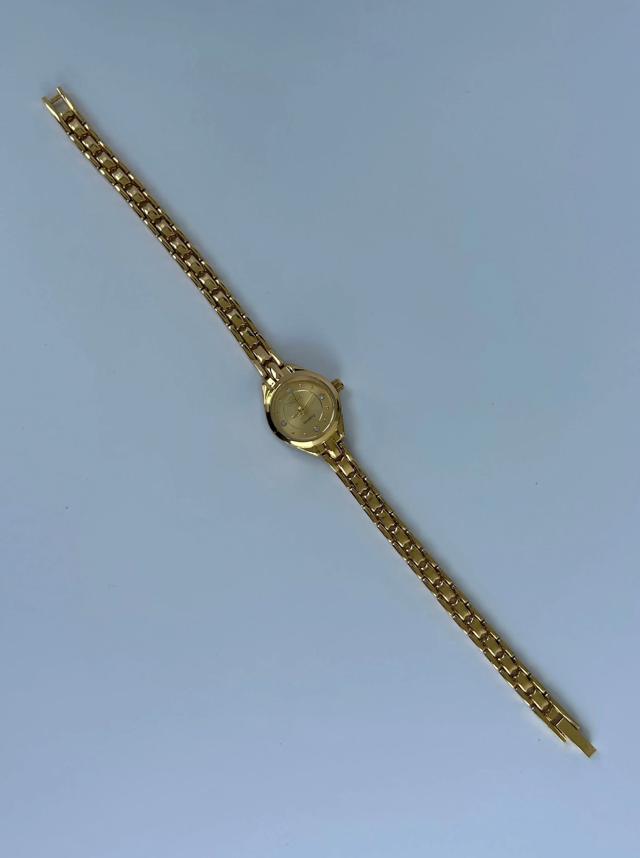 Zierliches Goldenes Damen Armbanduhr - Image 4