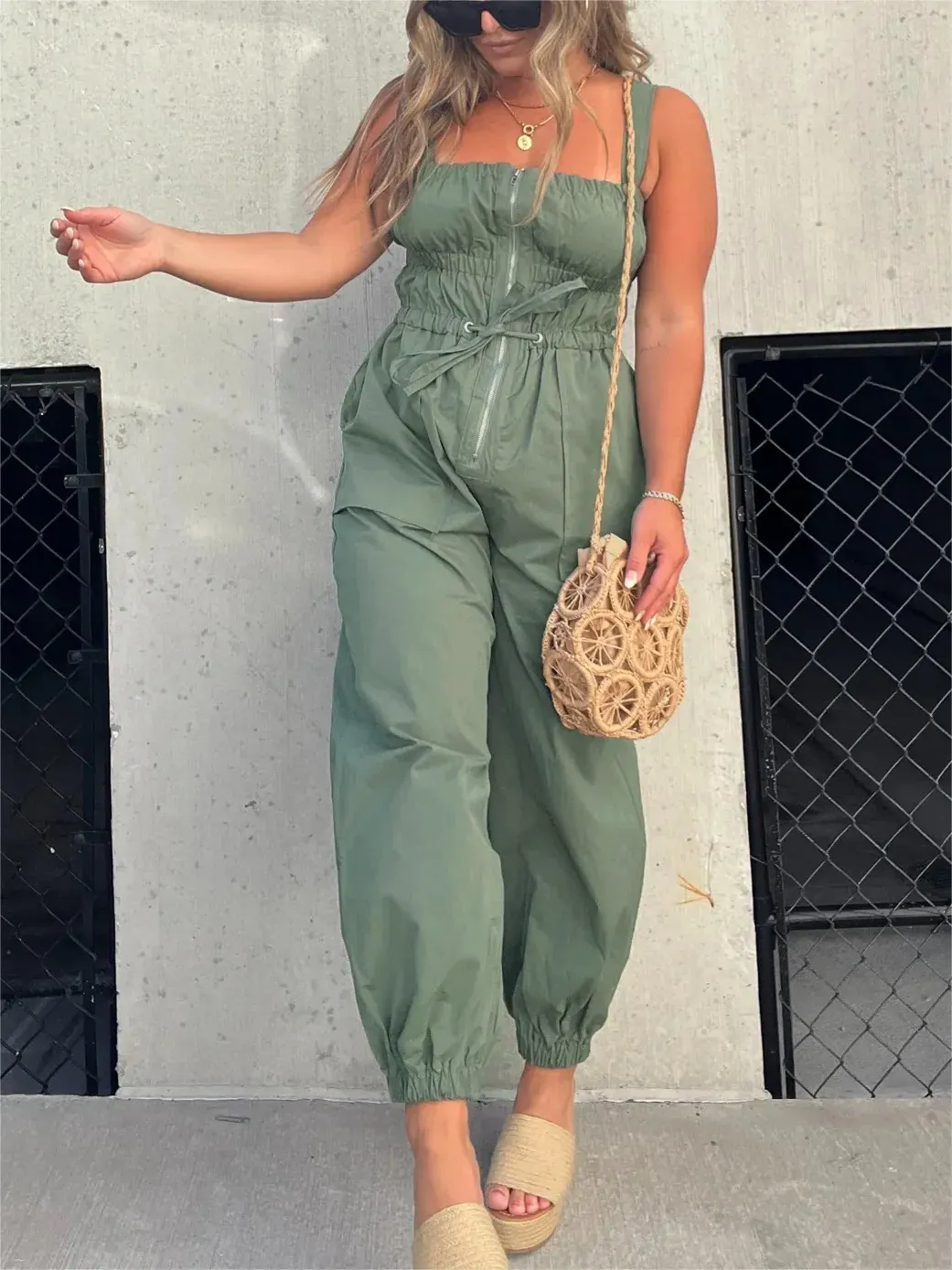 ZIPPER CARGO JUMPSUIT - Image 2