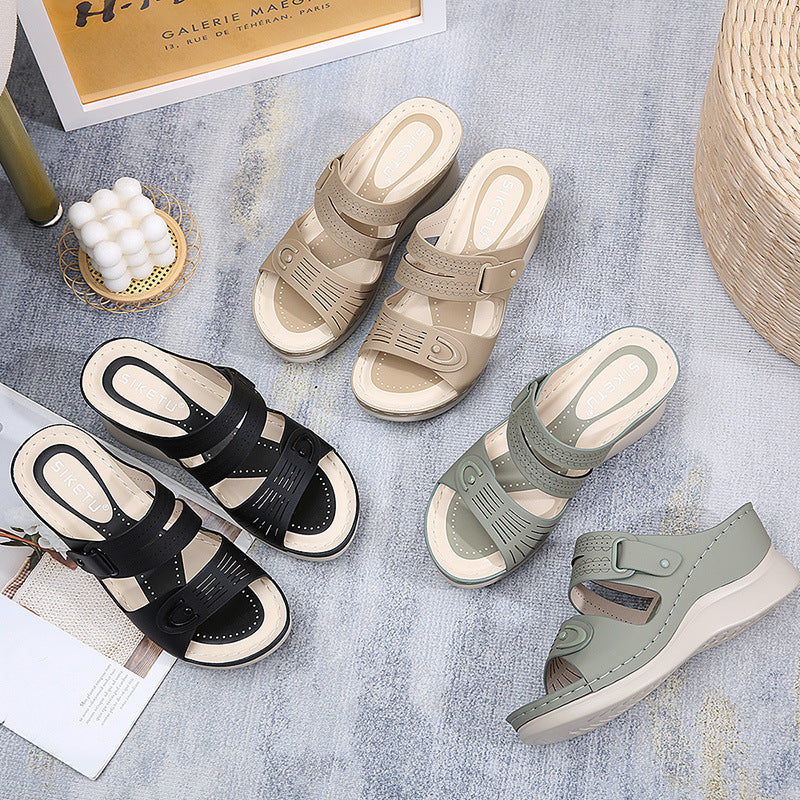 Zita- Damen Wedge Pantoletten mit verstellbaren Riemen - Image 3
