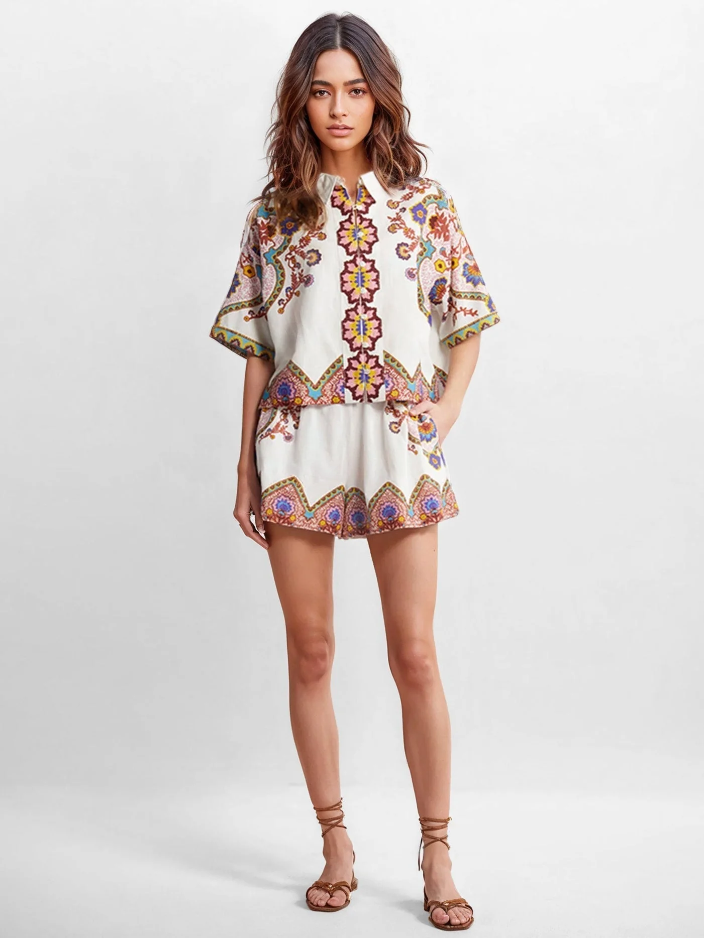 Zwei Stück Boho-Blumen-Set – Hemdkleid und Shorts in passenden Designs - Image 2