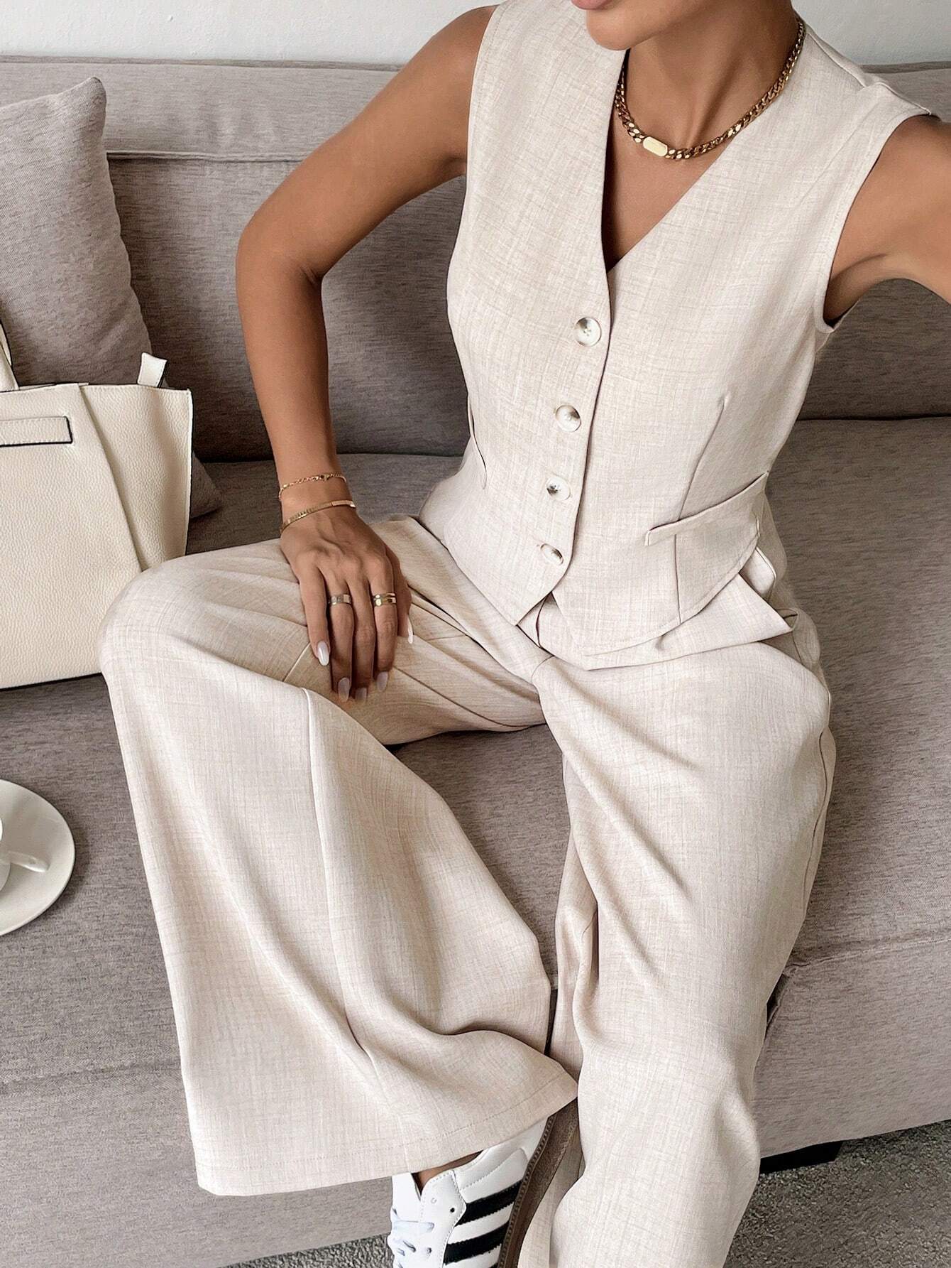 Zweiteiliges Set mit Weste & weiter Hose – Modern, Luftig & Smart - Image 3