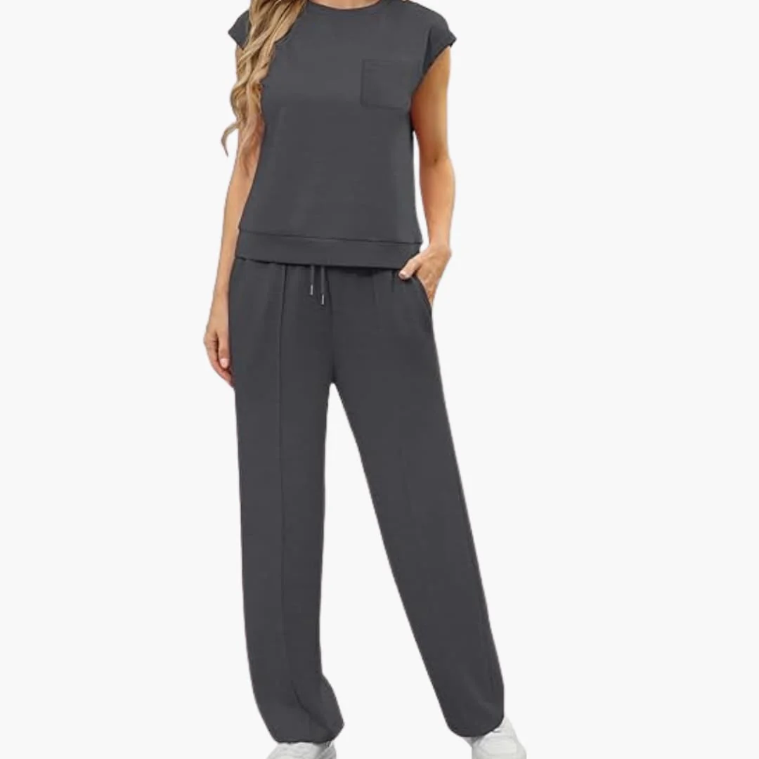 Zweiteiliges Sommer Set für Damen mit Kappärmeln und Taschen - Image 10
