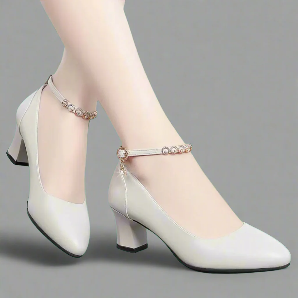 Zymara | Pumps aus hochwertigem Lackleder für Ihren Office-Style - Image 2