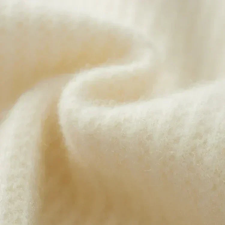 Zyras - Ultraweicher Hoodie - Image 4