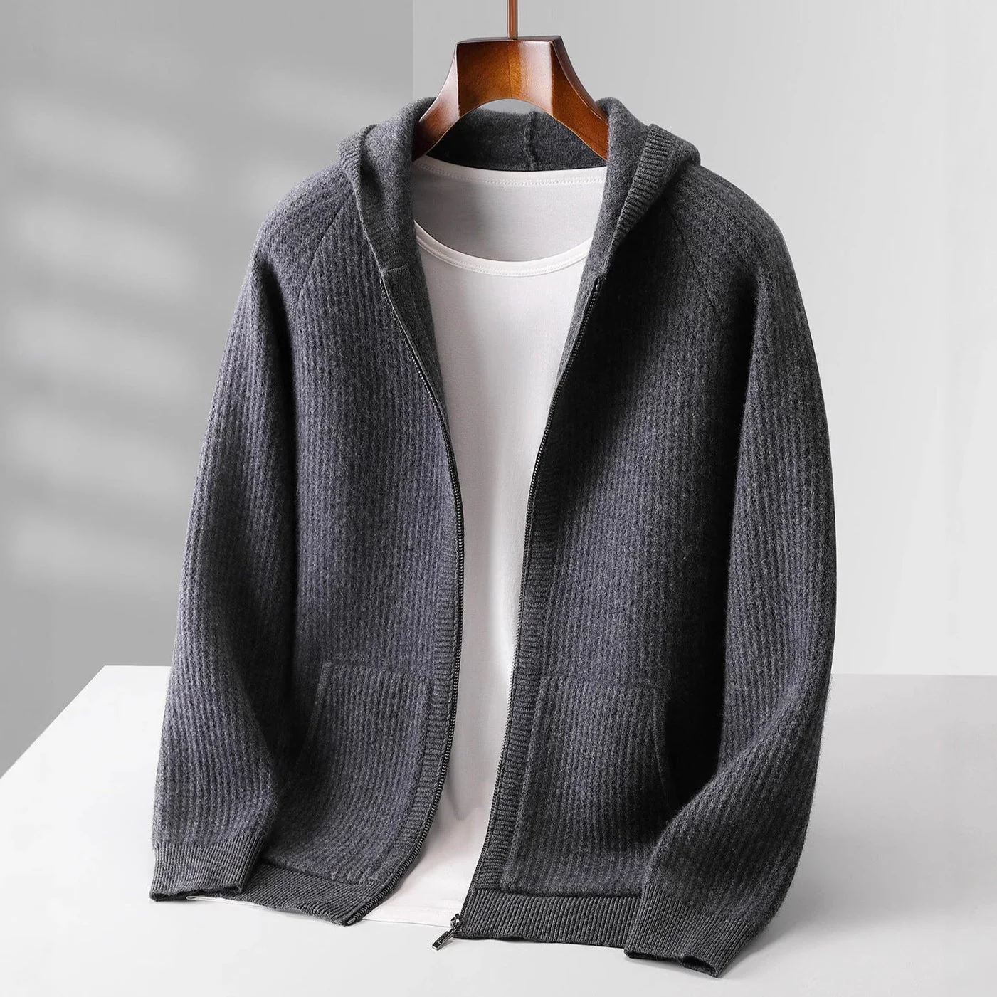 Zyras - Ultraweicher Hoodie - Image 6